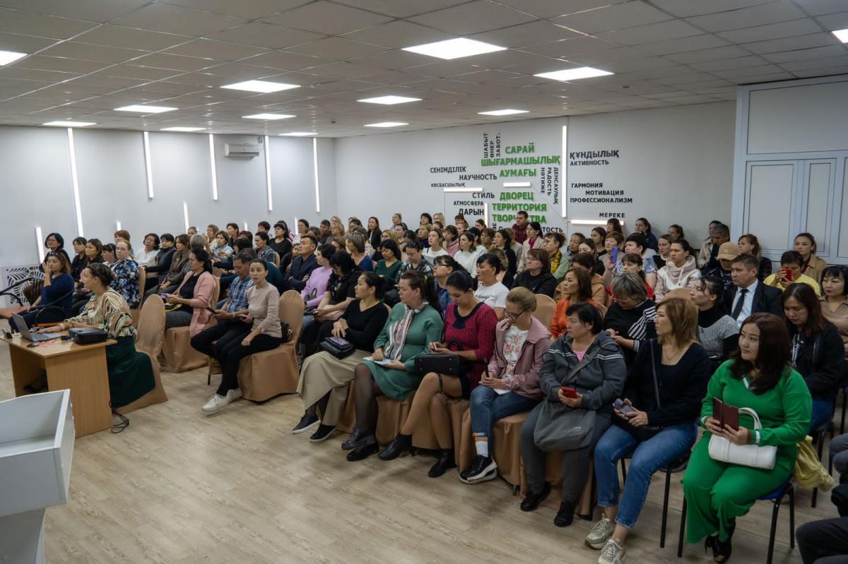 ЕЩЕ РАЗ О СЕМЕЙНЫХ ЦЕННОСТЯХ 