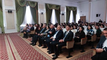 МҰҚАҒАЛИ ЖЫРЛАРЫ ТЕРБЕГЕН КЕШ 