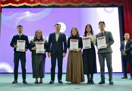ӨҢІРДЕГІ ЖАС ЖАНАШЫРЛАР МАРАПАТТАЛДЫ