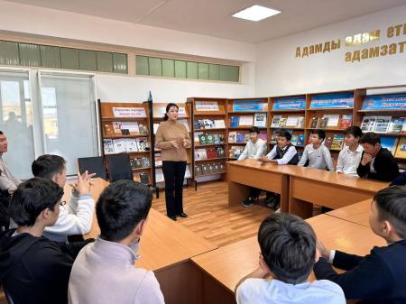 БІРЛЕСТІК ПСИХОЛОГЫ ЖАСӨСПІРІМДЕРМЕН КЕЗДЕСТІ
