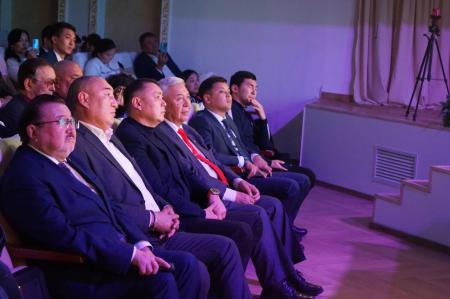 ТОРЖЕСТВЕННАЯ ЦЕРЕМОНИЯ НАГРАЖДЕНИЯ ПИСАТЕЛЕЙ ПРОШЛА В СТОЛИЦЕ