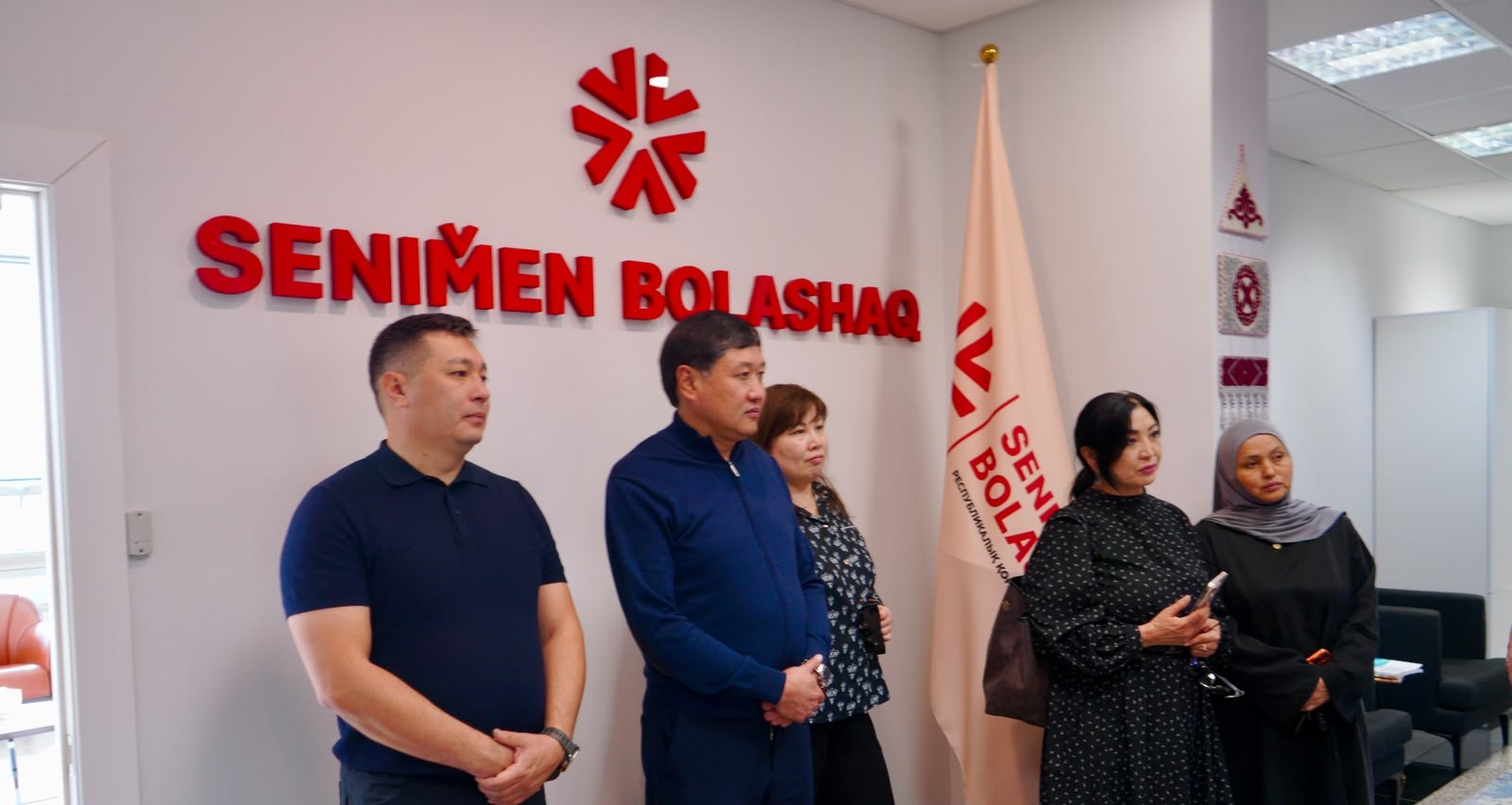 СТОРОННИКИ «СЕНІМЕН БОЛАШАҚ» ИЗ АСТАНЫ ВСТРЕТИЛИСЬ В ГЛАВНОМ ОФИСЕ